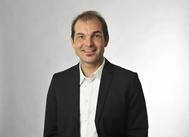 Prof. Dr. Tom Gross Prof. Dr. Tom Gross