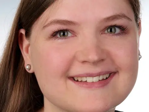 Dr. Denise Dumschat-Rehfeldt, Lehrkraft für besondere Aufgaben an der Professur für Neuere deutsche Literaturwissenschaft und Literaturvermittlung