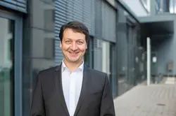 Prof. Dr. Stefan Ultes Prof. Dr. Stefan Ultes
