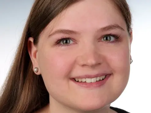 Dr. Denise Dumschat-Rehfeldt, Lehrkraft für besondere Aufgaben an der Professur für Neuere deutsche Literaturwissenschaft und Literaturvermittlung