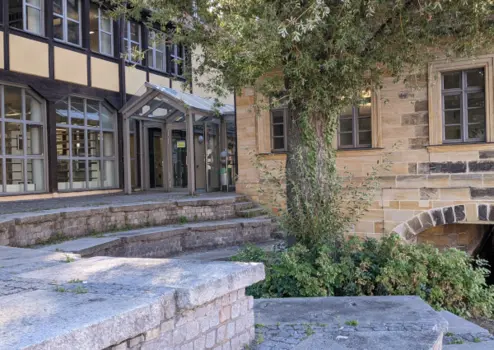 TB 5 Building of the branch library 5